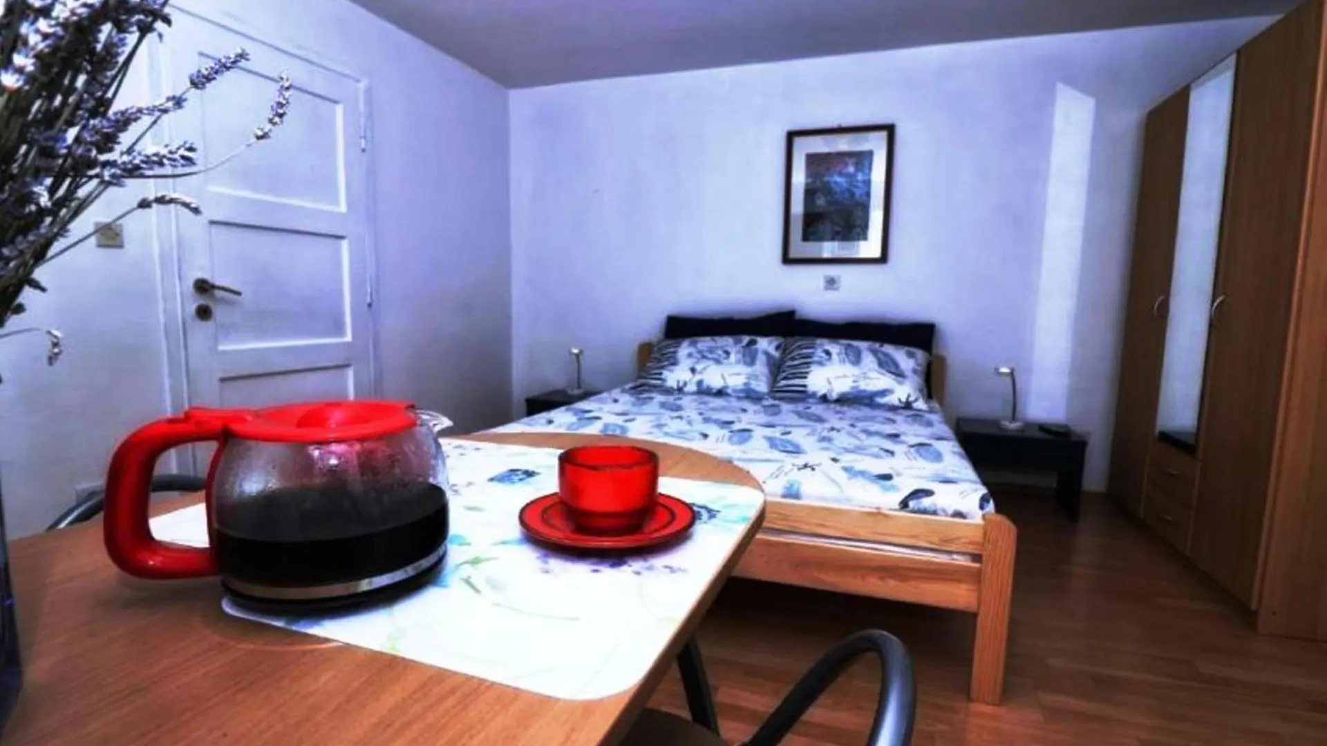 Molo Beach Apartments ロヴィニ